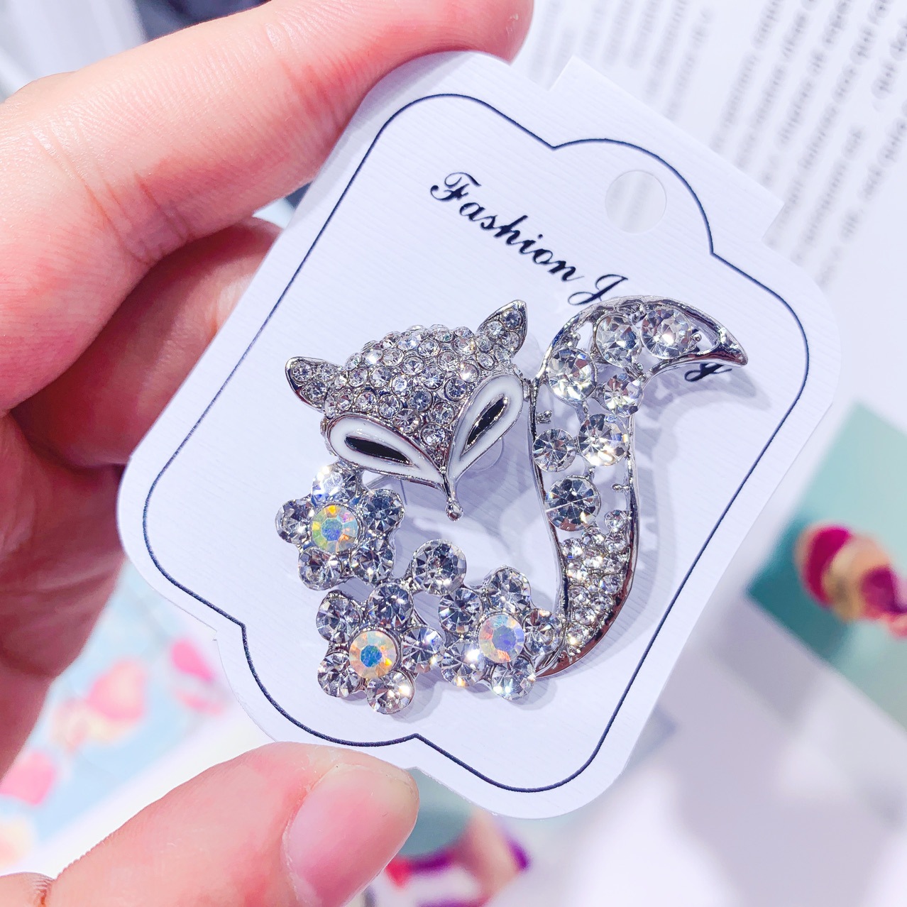 Ladies Brooch Women's Simple F - مراجعة Women'S Fashion Essentials وسعره
