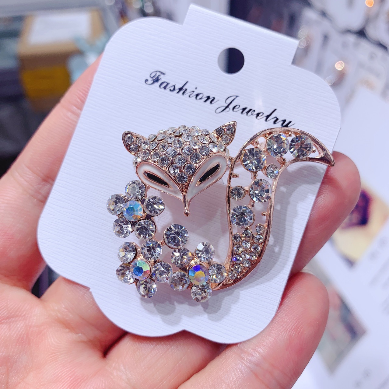 Ladies Brooch Women's Simple F - مراجعة Women'S Fashion Essentials وسعره