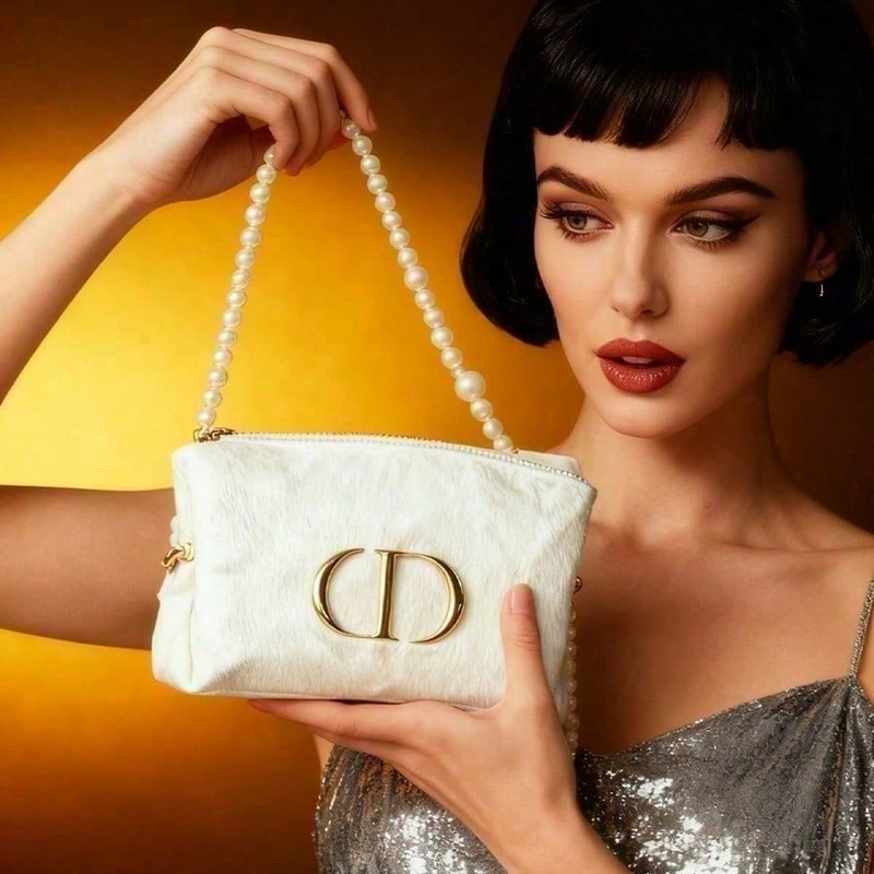 Dior’s Bag White Velvet Travel - مراجعة Women'S Fashion Essentials وسعره