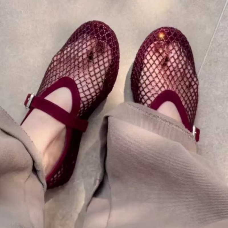 Hollow Rhinestone Baotou Sanda - مراجعة Women Fashion Nova وسعره