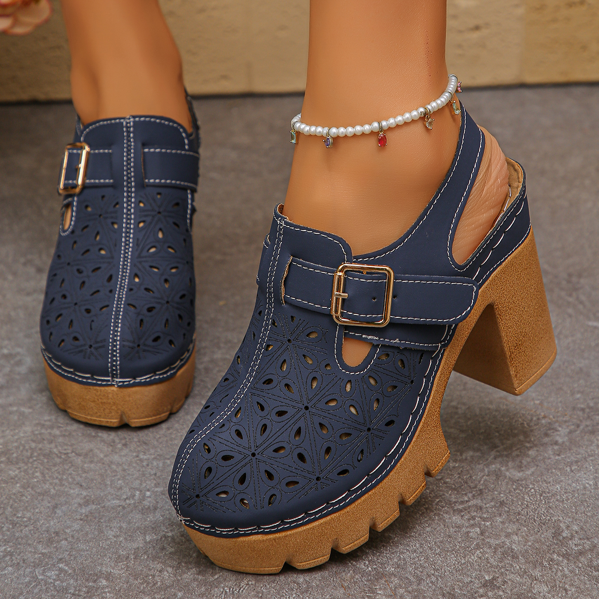 Large Size Women's Thick Heel  - مراجعة Women Fashion Nova وسعره