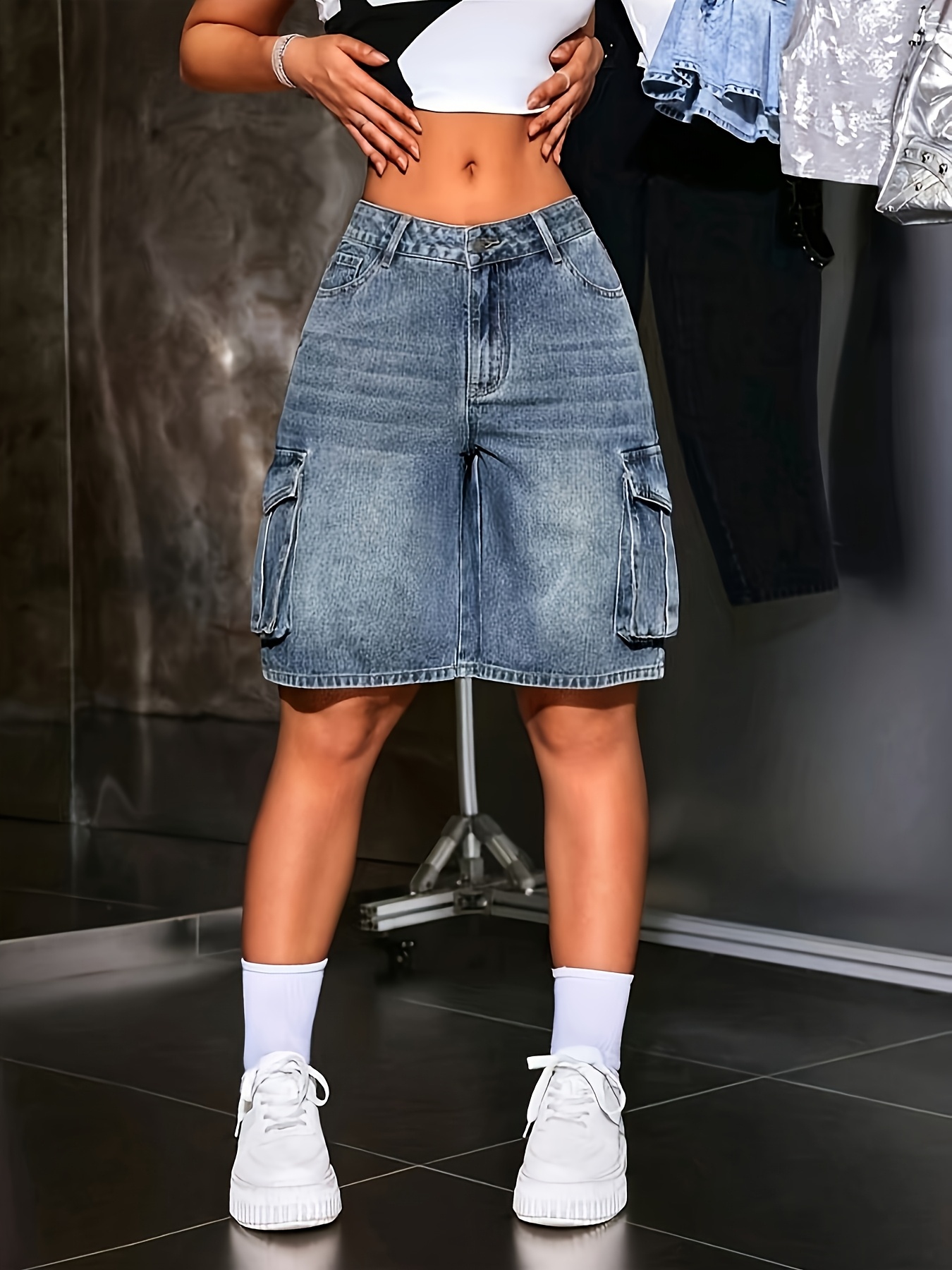 Women's Multi-Pocket Bermuda B - مراجعة Mom Jeans Women وسعره
